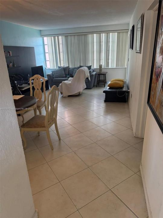 18555 NE 14th Ave 602, Miami, Флорида 33179, Соединенные Штаты