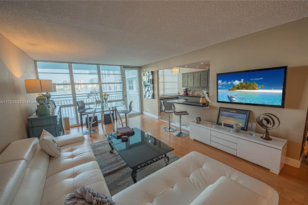 301 174th St 401, Sunny Isles Beach, Floride 33160, États-Unis