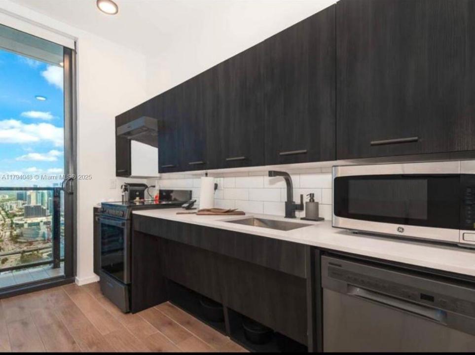 398 NE 5th St 4602, Miami, Floride 33132, États-Unis