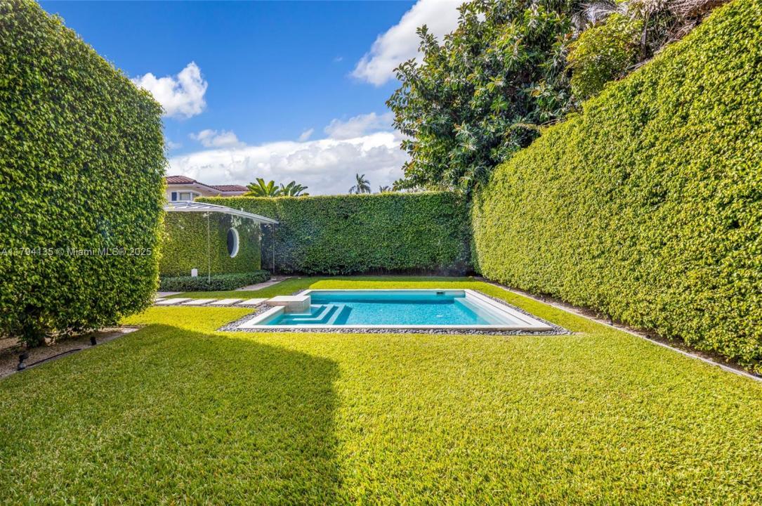 5460 Alton Rd, Miami Beach, Florida 33140, Stati Uniti