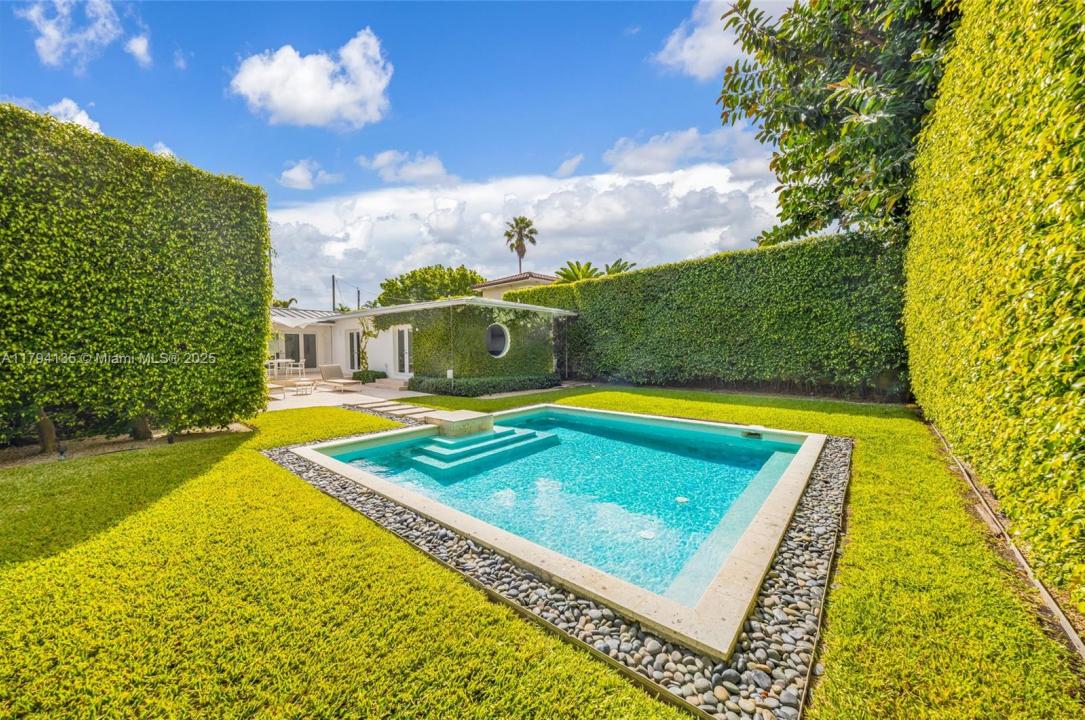5460 Alton Rd, Miami Beach, Florida 33140, Stati Uniti