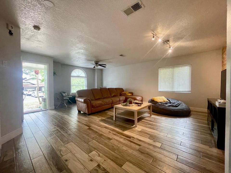 1044 Nin Street, Orlando, Flórida 32835, Estados Unidos