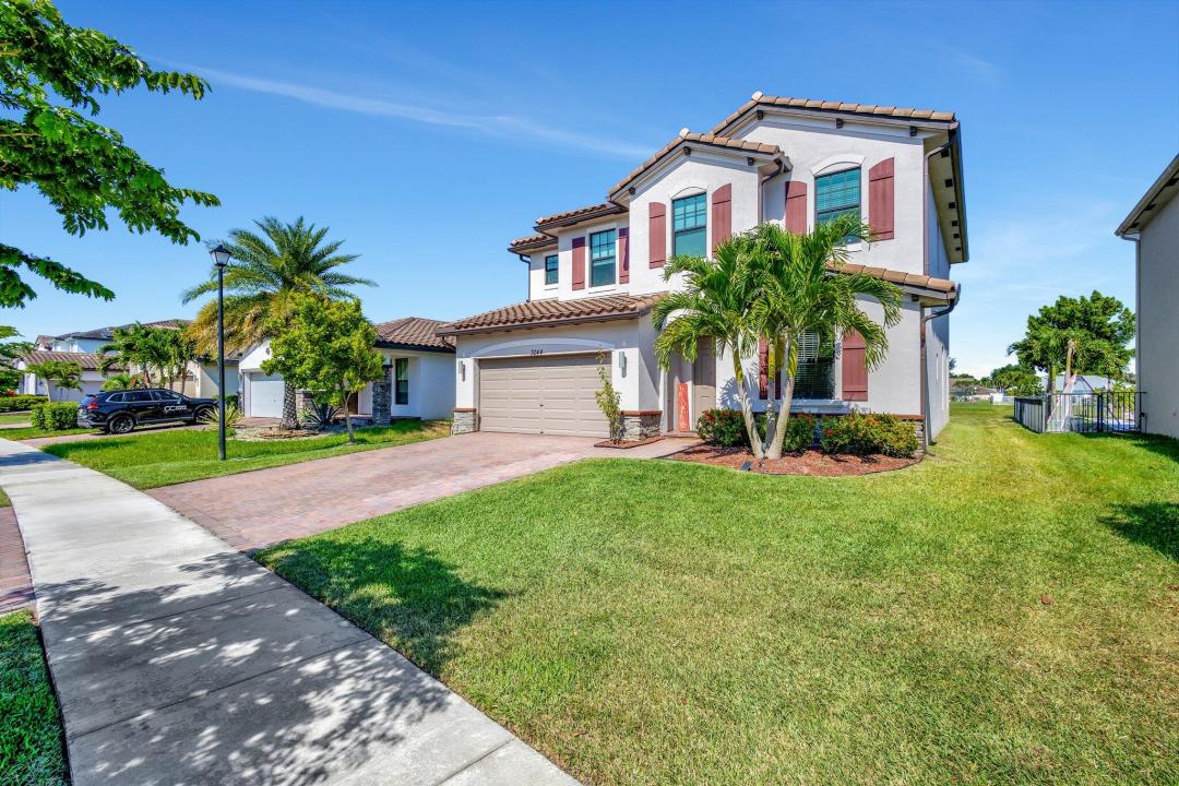 3244 Dunning Drive, CRESTWOOD NORTH, Royal Palm Beach, Flórida 33411, Estados Unidos