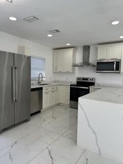 1848 NW 55th Avenue 3x, Lauderhill, Florida 33313