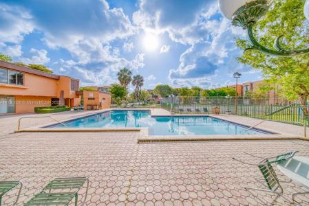 9440 W Flagler St 205, Miami, Florida 33174, USA