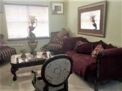 4854 NW 110th Pl, Doral, Florida 33178, USA