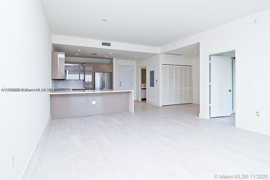 2000 Metropica Way 615, Sunrise, Florida 33323, USA