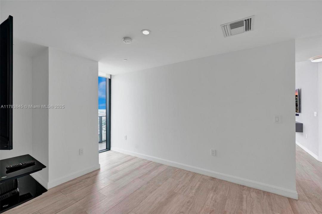 55 SW 9th St 4008, Miami, フロリダ 33130, アメリカ合衆国
