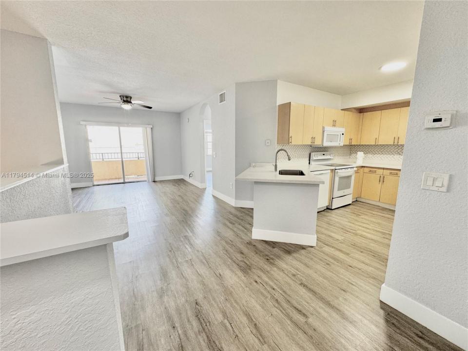 704 Belmont Ln 704, North Lauderdale, 佛羅里達州 33068, 美國
