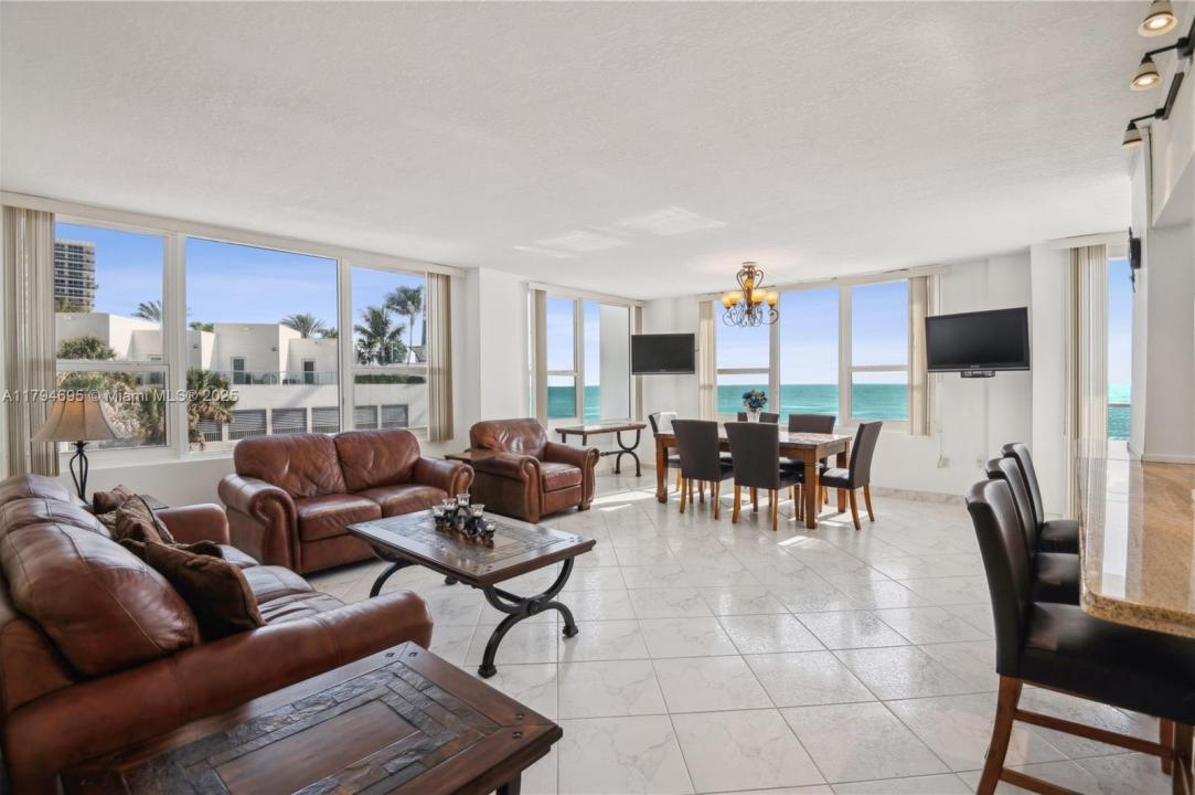 3505 S OCEAN DR 212, Hollywood, 佛罗里达州 33019, 美国