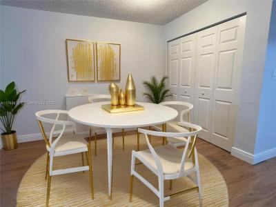 17255 SW 95th Ave 247, Palmetto Bay, Florida 33157, USA