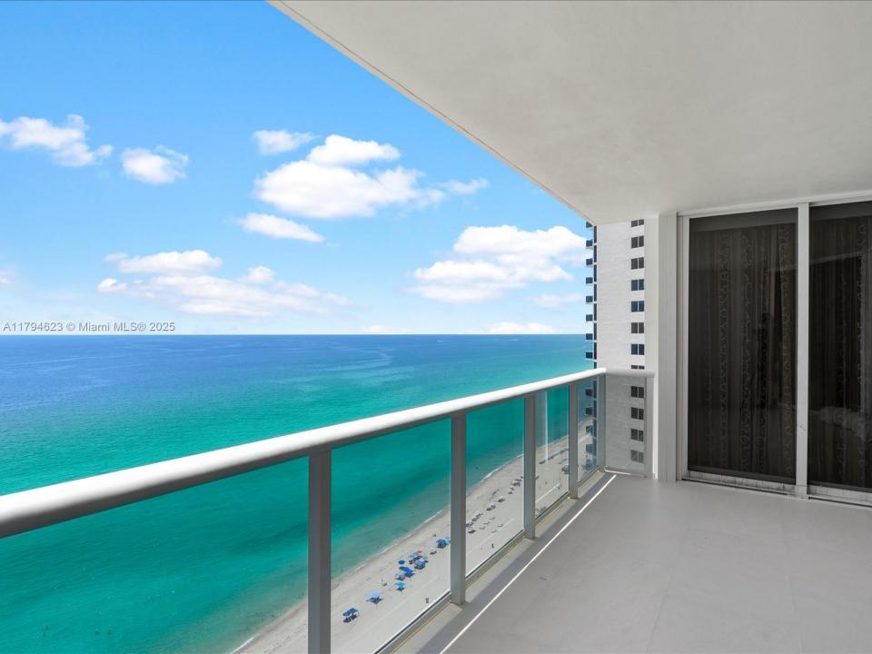 19111 Collins Ave 2503, Sunny Isles Beach, Florida 33160