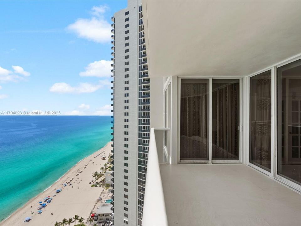 19111 Collins Ave 2503, Sunny Isles Beach, Florida 33160