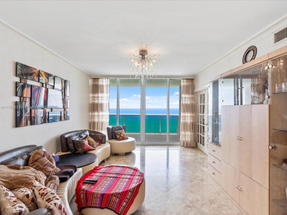 19111 Collins Ave 2503, Sunny Isles Beach, Florida 33160