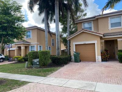 1030 NE 42ND AVE, Homestead, Florida 33033, USA