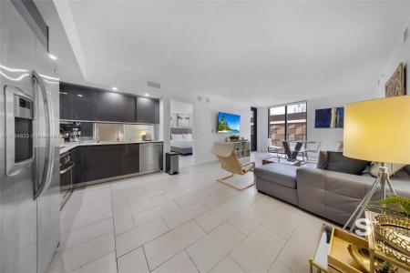 31 SE 6th St 1407, Miami, Florida 33131, USA