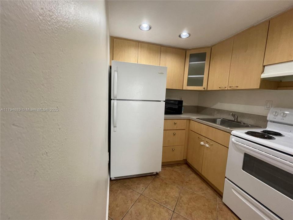 8603 SW 68th Ct 27, Pinecrest, Florida 33156, Stati Uniti