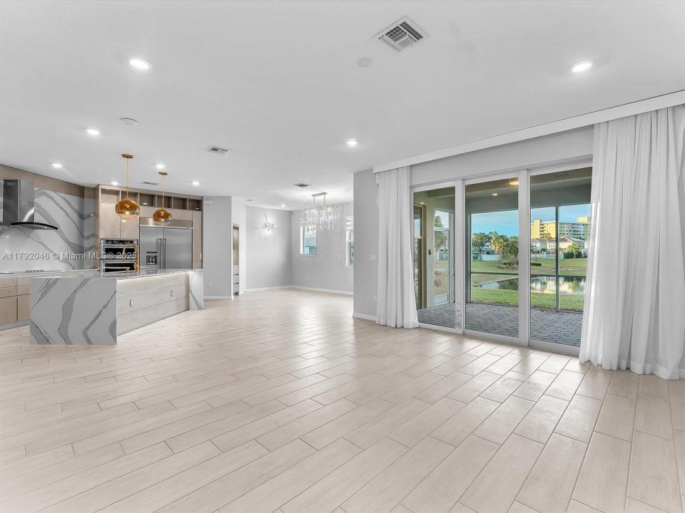 4317 Ficus St, Hollywood, Флорида 33021, Соединенные Штаты