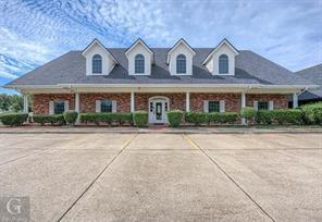 8870 Youree Drive, Shreveport, Louisiana 71115, USA