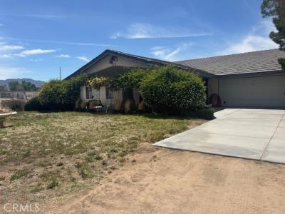Danielle Way, Apple Valley, California 92308, Estados Unidos