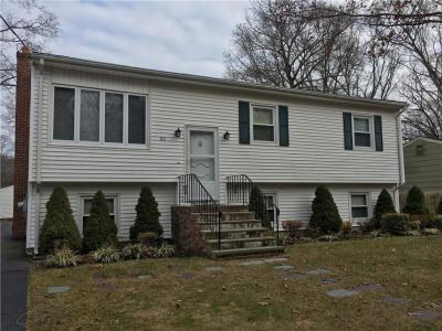 53 Spice Bush Trail, Narragansett, RI 02882, USA