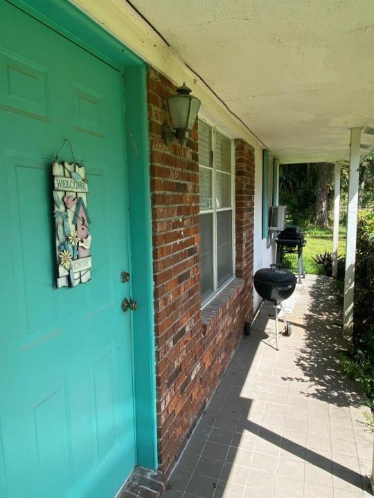 2141 B Road Cottage, Loxahatchee Groves, Florida 33470, Stati Uniti