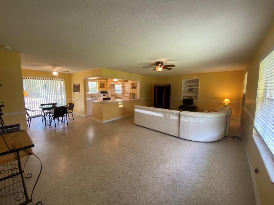 2141 B Road Cottage, Loxahatchee Groves, Florida 33470, Stati Uniti