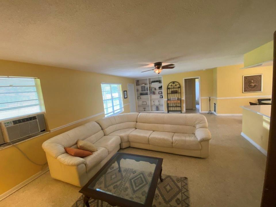 2141 B Road Cottage, Loxahatchee Groves, Florida 33470, Stati Uniti