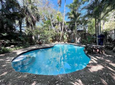 3161 Day Ave, Miami, Florida 33133, USA