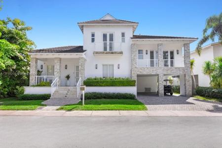 689 Glenridge Rd, Key Biscayne, Florida 33149, USA