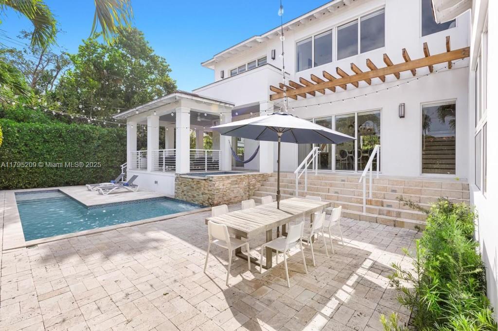 689 Glenridge Rd, Key Biscayne, Florida 33149, USA