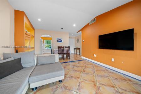 14054 SW 53rd Ter 0, Miami, Florida 33175, USA