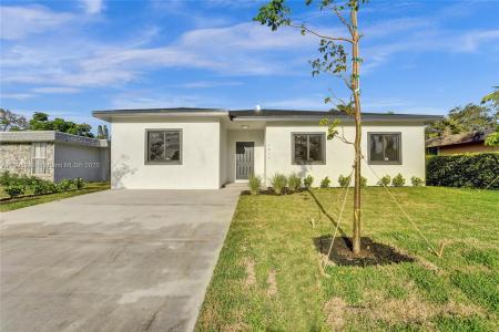 7806 NW 68th Ave, Tamarac, Florida 33321, USA