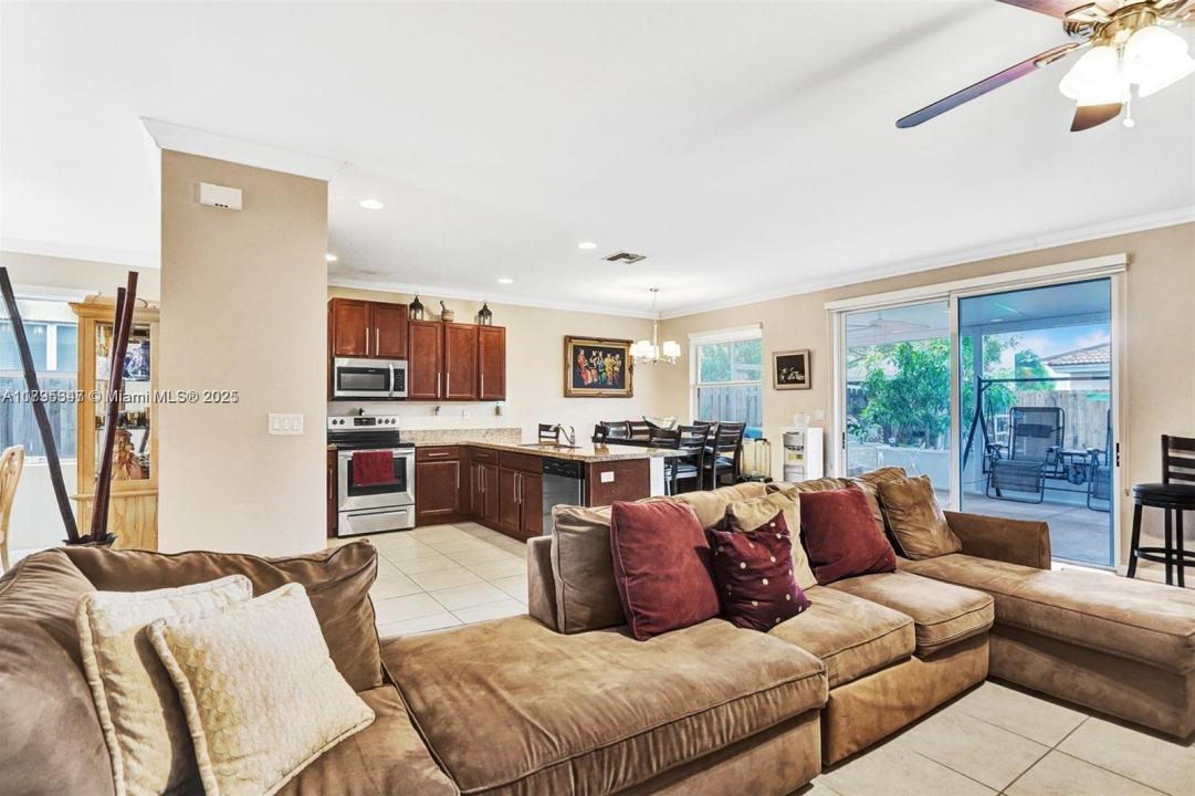 4190 NE 20th St, Homestead, Florida 33033