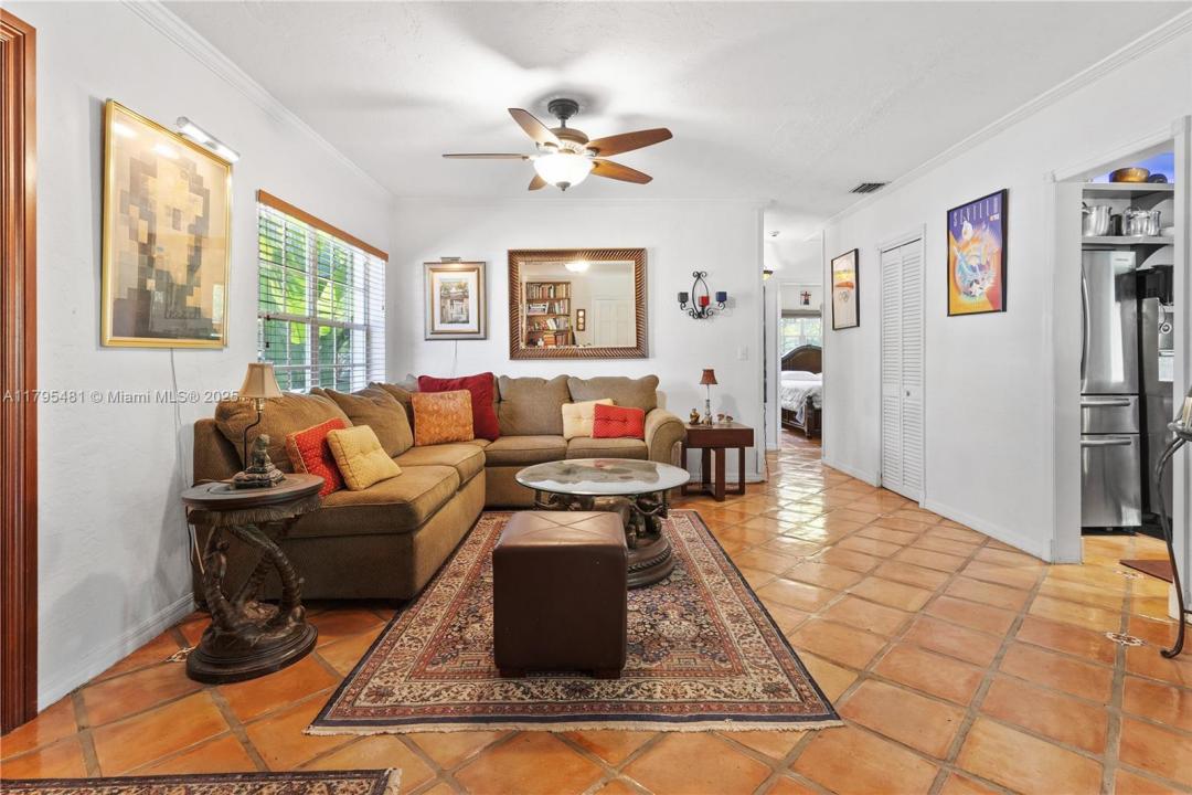 5644 SW 69th Ave, Miami, فلوريدا 33143, الولايات المتحدة