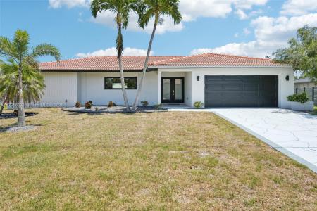 5323 SW 11th Ct, Cape Coral, Florida 33914, USA