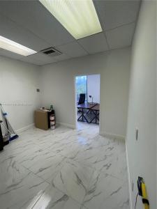 12550 Biscayne Blvd 210, North Miami, Florida 33181, USA