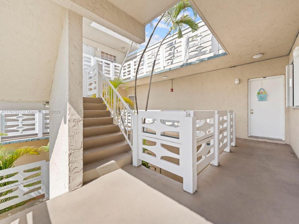 21121 SW 85th Ave 202, Cutler Bay, Flórida 33189, Estados Unidos