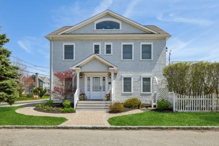 77 Front Street, Riverhead, Nueva York 11970, Estados Unidos