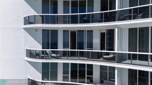 16001 Collins Ave 3107, Sunny Isles Beach, Florida 33160