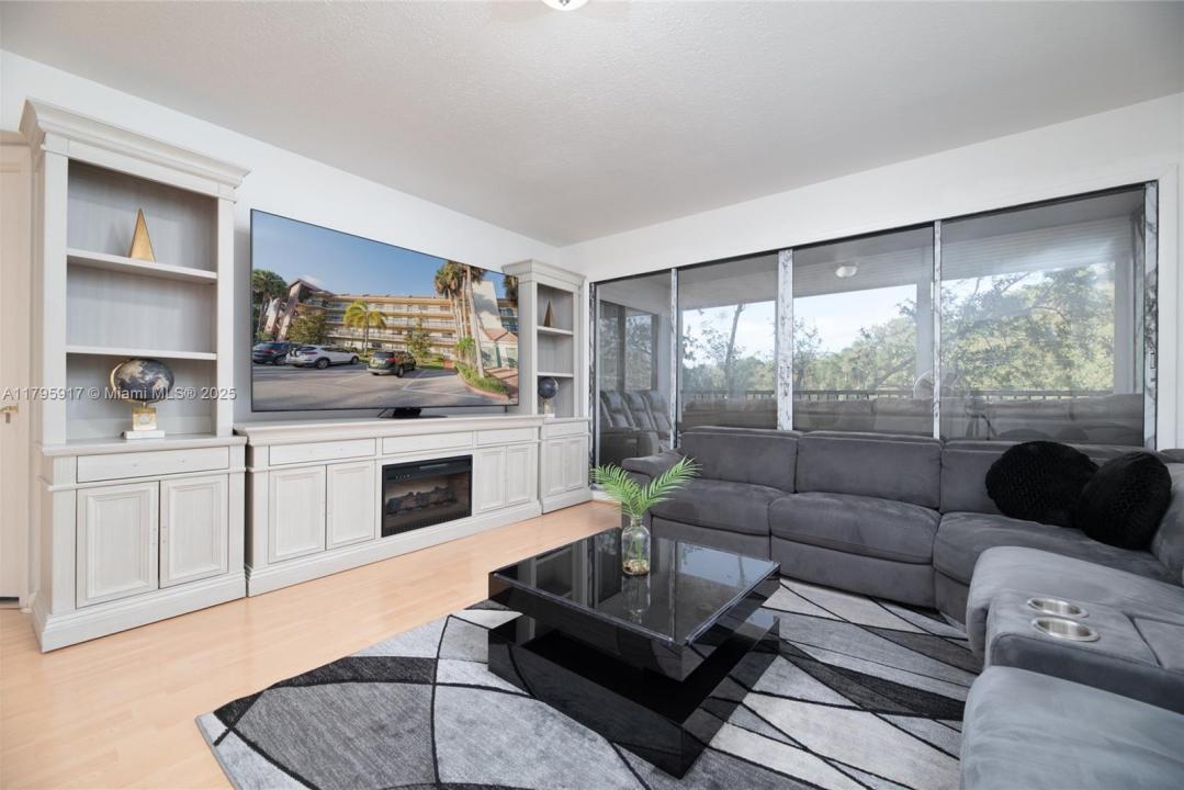 1720 Hammock Blvd 209, Coconut Creek, Florida 33063, Estados Unidos