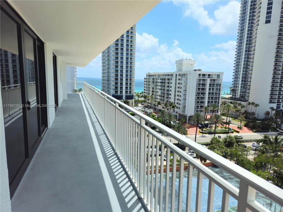 210 174th St 1101, Sunny Isles Beach, فلوريدا 33160, الولايات المتحدة