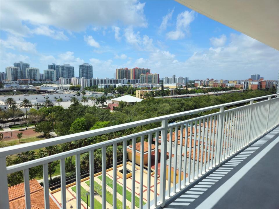 210 174th St 1101, Sunny Isles Beach, فلوريدا 33160, الولايات المتحدة