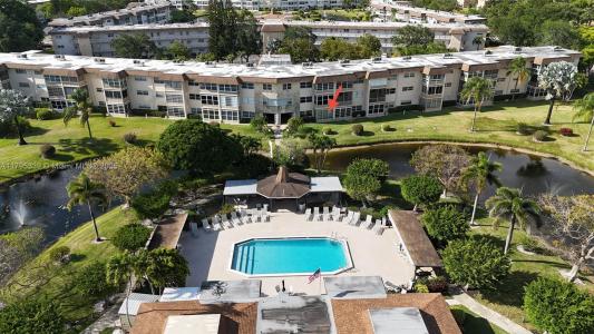 4700 NW 35th St 408, Lauderdale Lakes, Florida 33319, USA