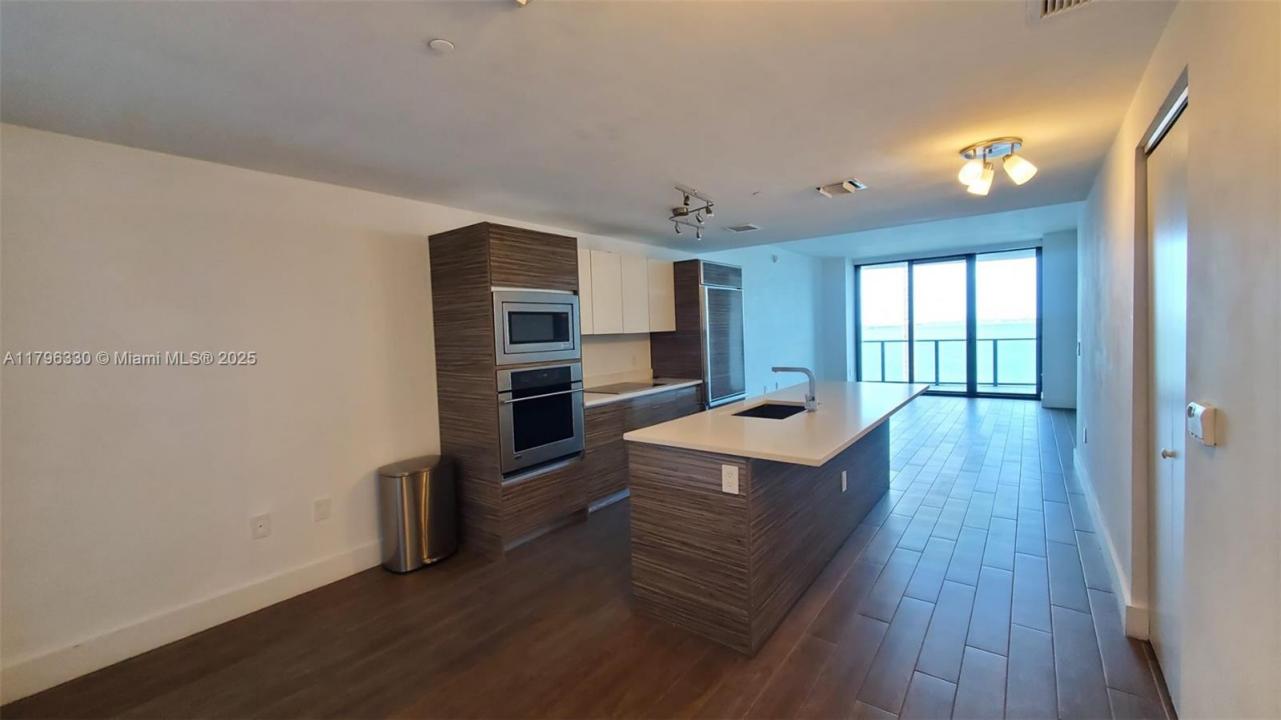 460 NE 28th St 802, Miami, Florida 33137, HOA KỲ