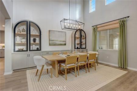 Avenida Ramblas, Highland, Califórnia 92346, Estados Unidos