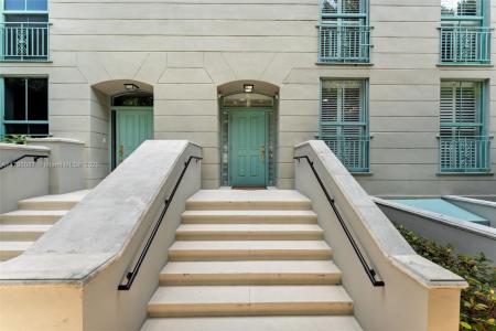 614 Valencia Ave 103, Coral Gables, Florida 33134, USA