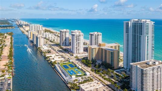 2501 S Ocean Dr 612, Hollywood, Florida 33019, USA