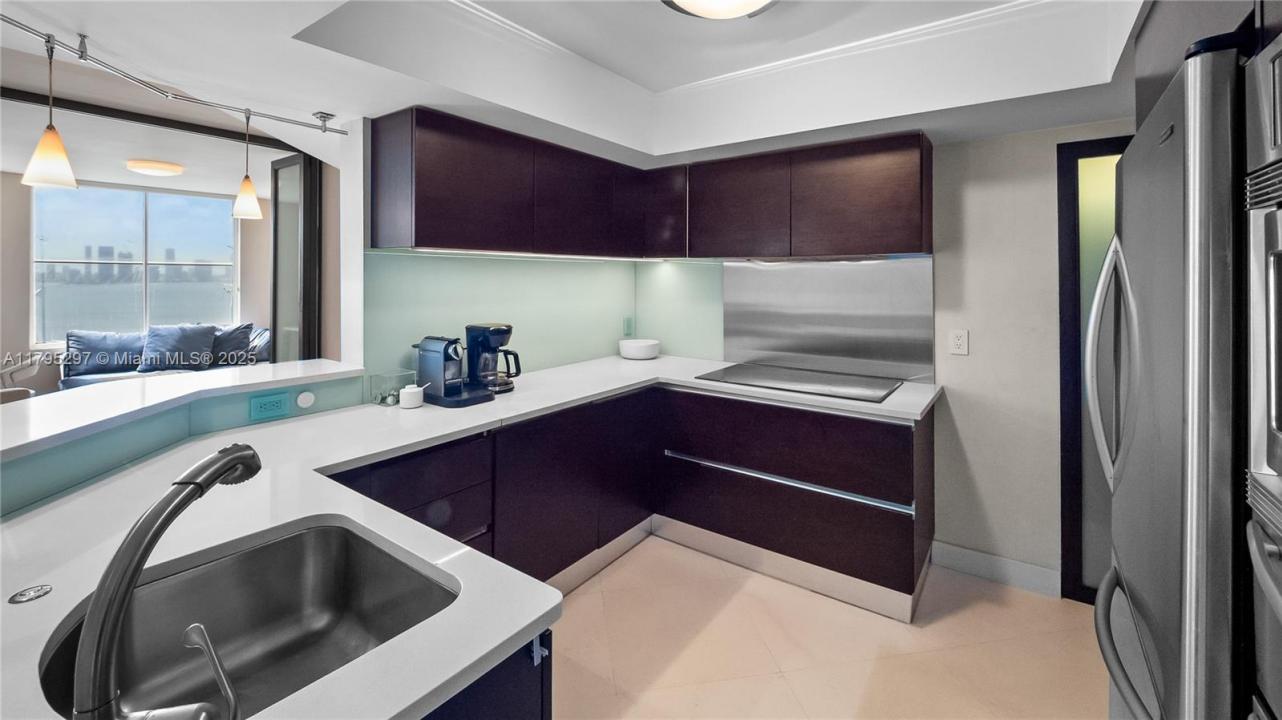 1900 Sunset Harbour Dr 2008, Miami Beach, Флорида 33139, Соединенные Штаты