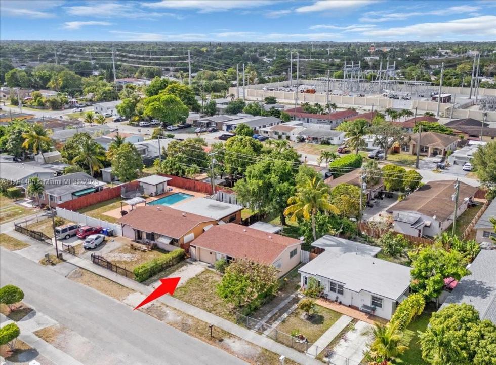 6209 Dawson St, Hollywood, Florida 33023